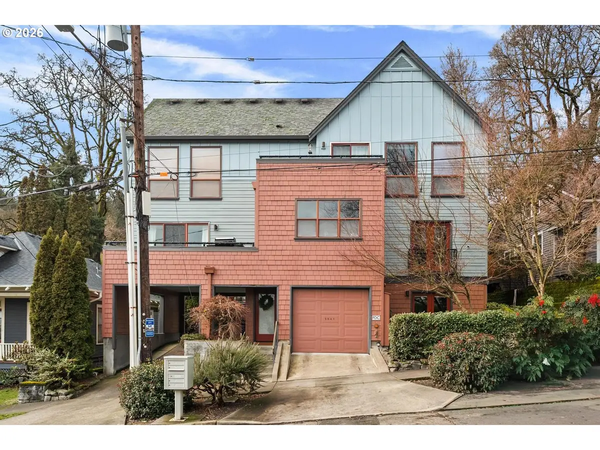 5047 SW View Point Ter #C, Portland, OR 97239 - #1