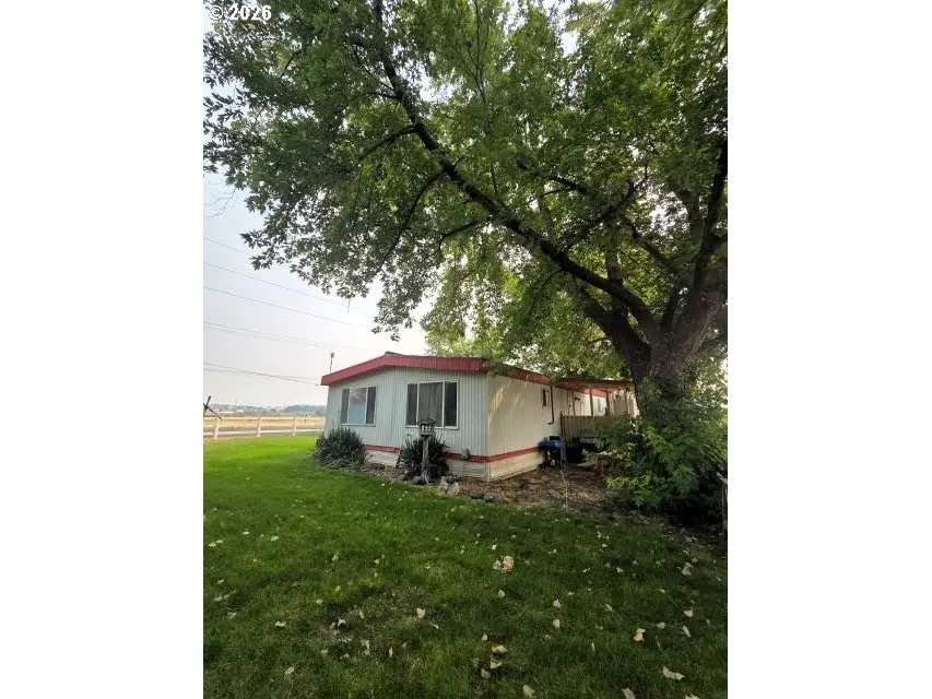 710 E Elm Ave, Hermiston, OR 97838 - #2