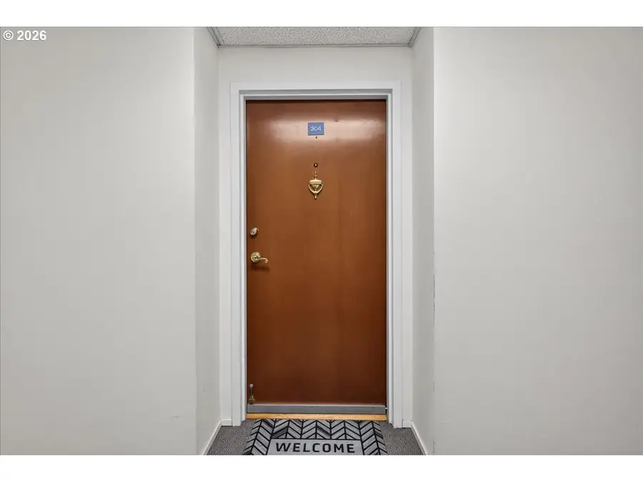 8717 SE Monterey Ave #304, Happy Valley, OR 97086 - #2