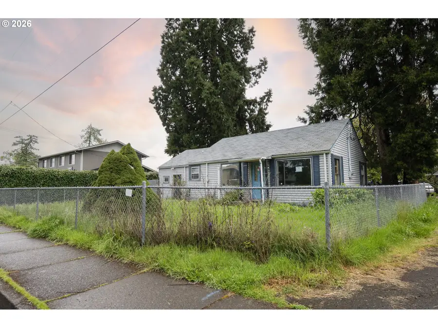 5418 A St, Springfield, OR 97478 - #3