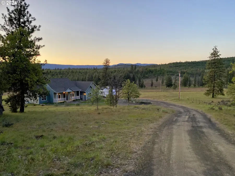 505 Woodland Rd, Goldendale, WA 98620 - #3