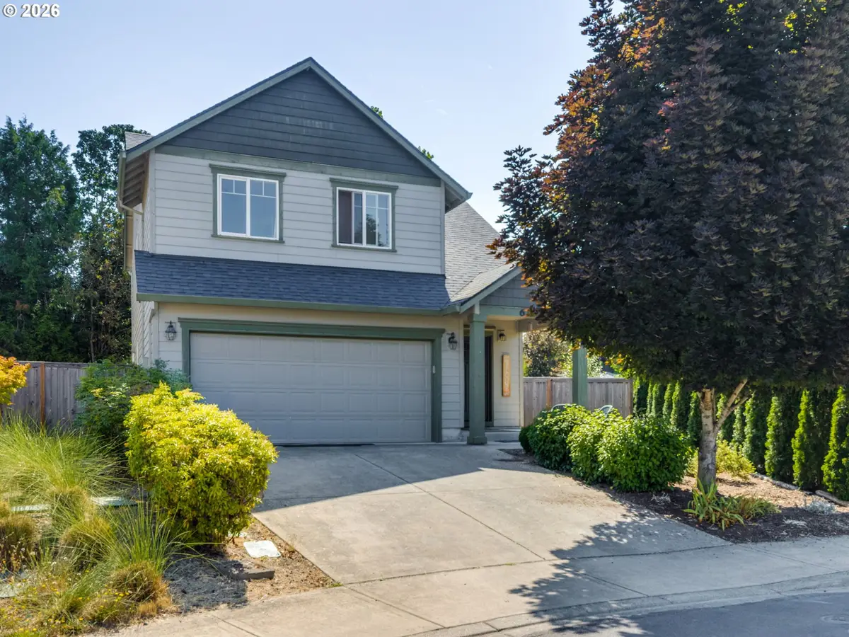 697 SE Millright Ct, McMinnville, OR 97128 - #1