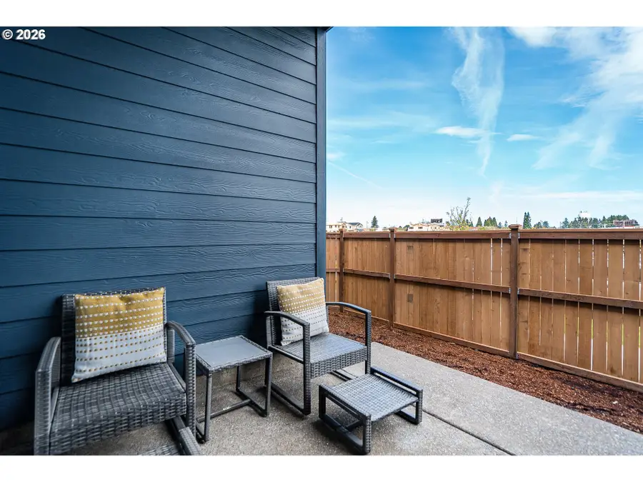 3685 SE 83rd Ave, Hillsboro, OR 97123 - #3