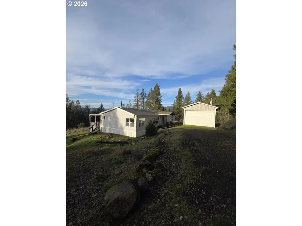 781 Pine Ridge Dr, Glide, OR 97443 - #1