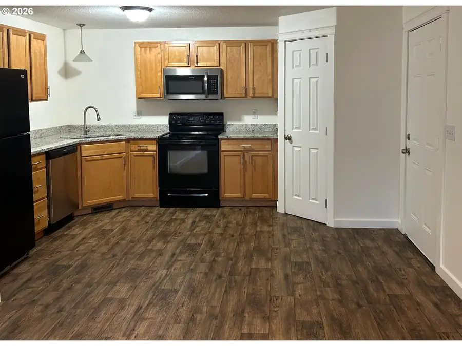 857 SE Maliah Ave, Madras, OR 97741 - Image #3