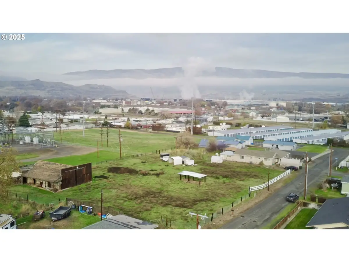 917 Myrtle St, The Dalles, OR 97058 - Image #1