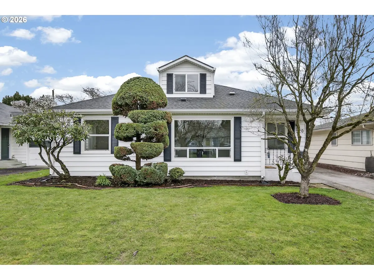 520 24th Ave, Longview, WA 98632 - #1