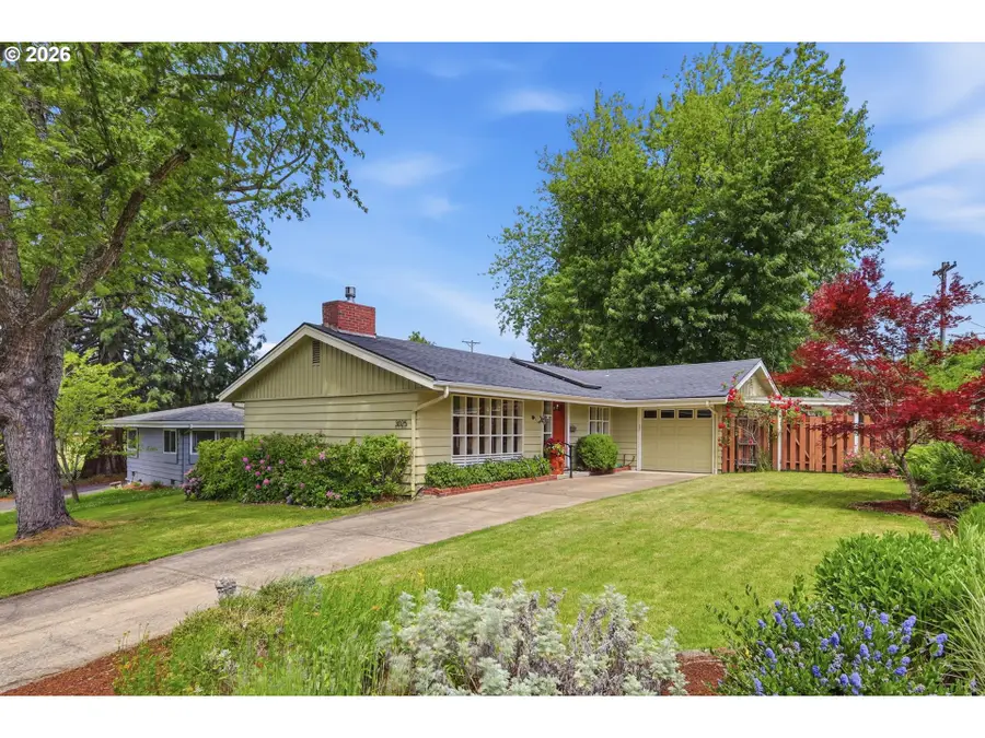 3025 Harris St, Eugene, OR 97405 - #2