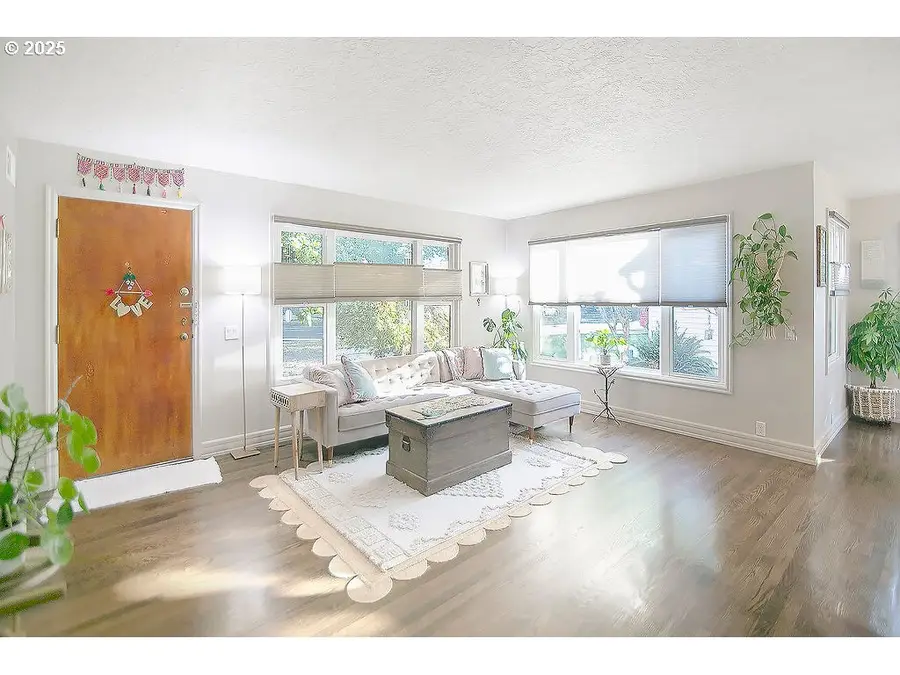 571 26th Ave, Longview, WA 98632 - Image #3