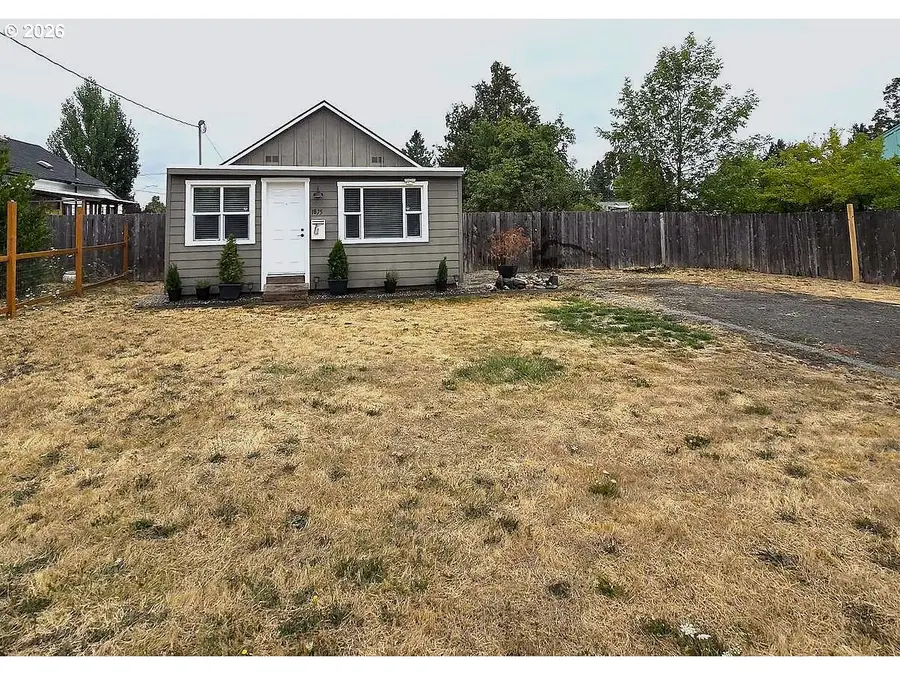 1875 W 18th Ave, Eugene, OR 97402 - #3