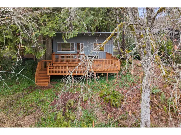 15094 Creek View Ln, Vernonia, OR 97064