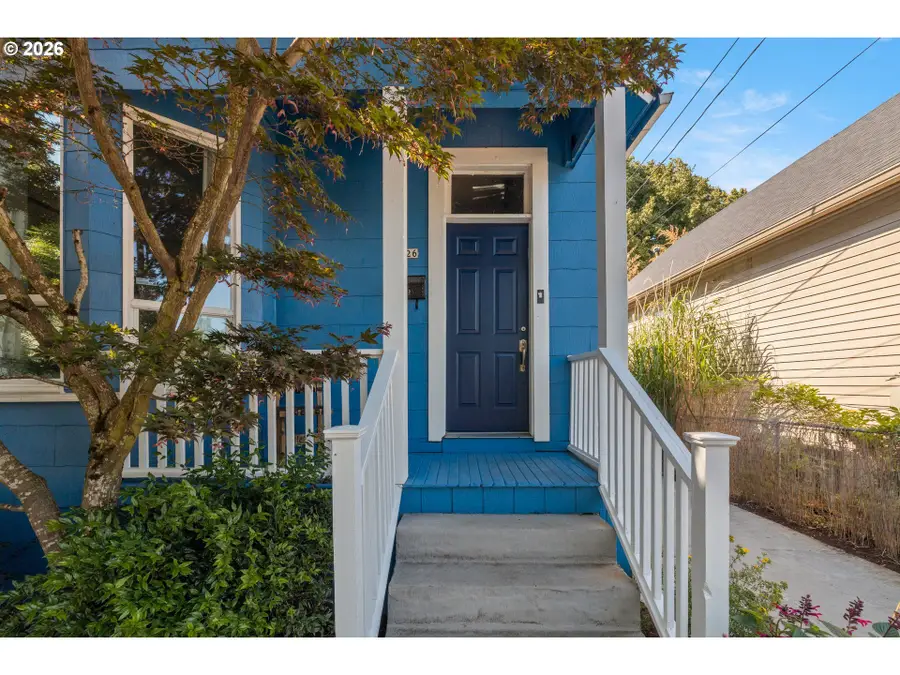 226 N Page St, Portland, OR 97227 - #2