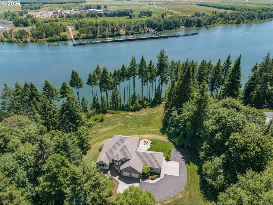233 Eagle Crest Dr, Longview, WA 98632 - #3