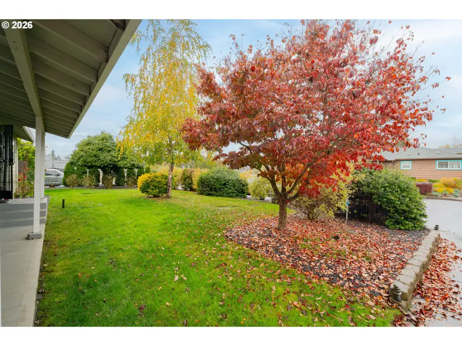8201 NE 7th St, Vancouver, WA 98664 - #3