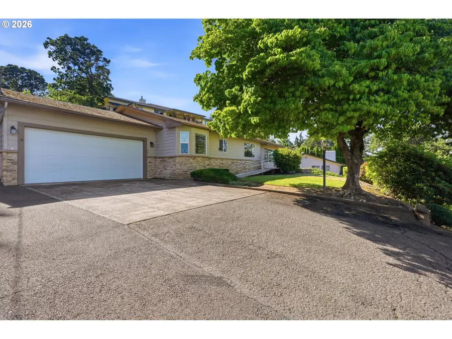 429 Stoneway Dr Nw, Salem, OR 97304 - #2