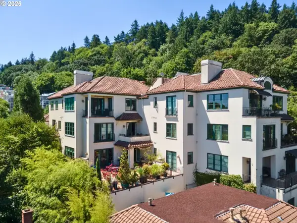 3328 SW Barbur Blvd #5, Portland, OR 97239