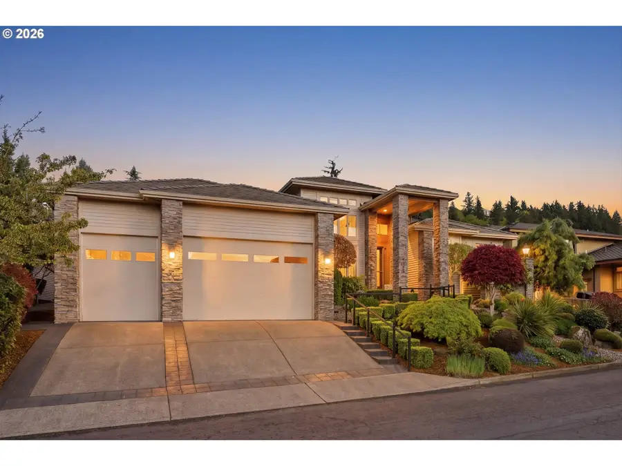 9362 SE Pennington Ct, Happy Valley, OR 97086 - #3