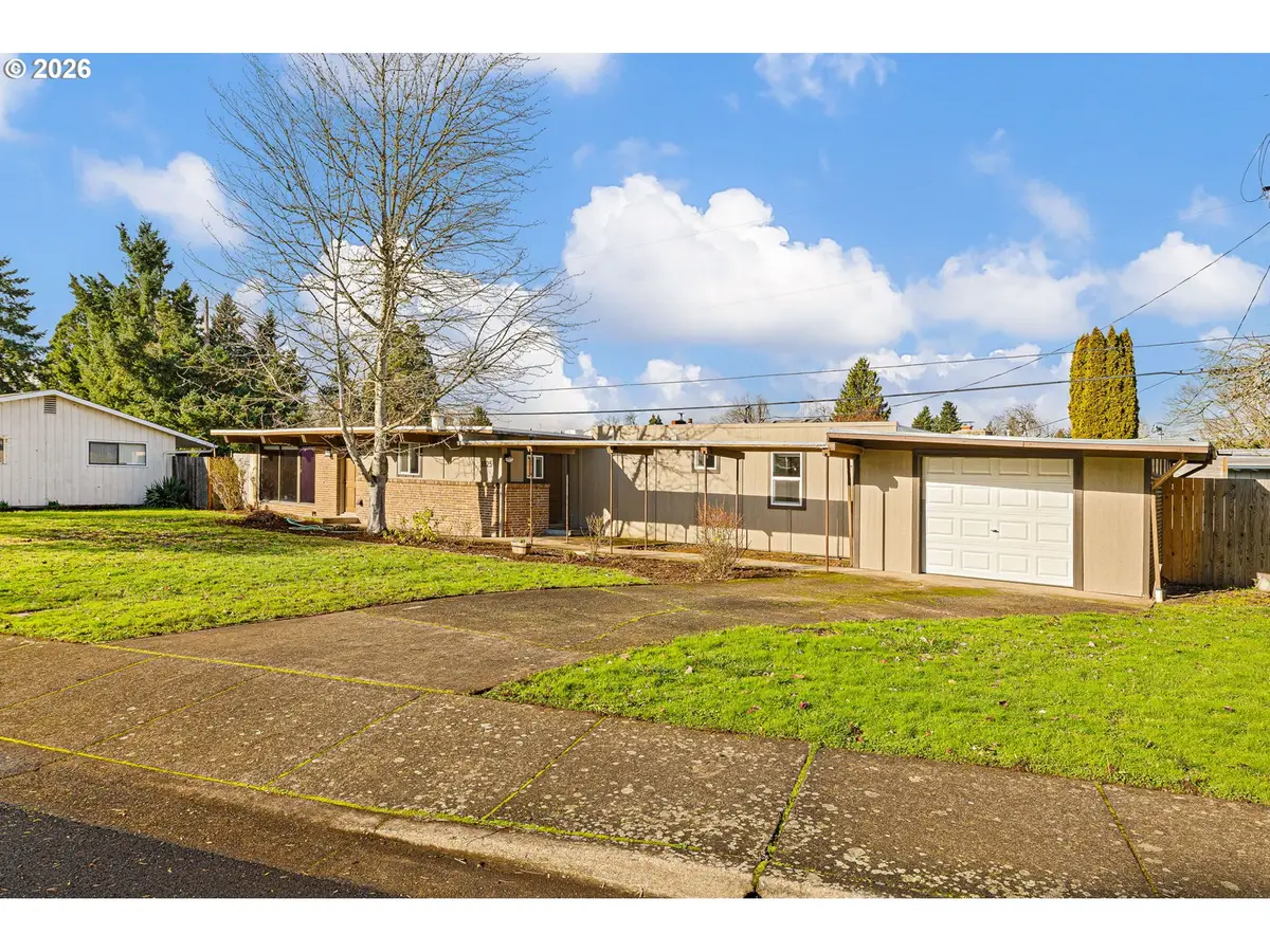 3025 Bailey Ln, Eugene, OR 97401 - Image #1