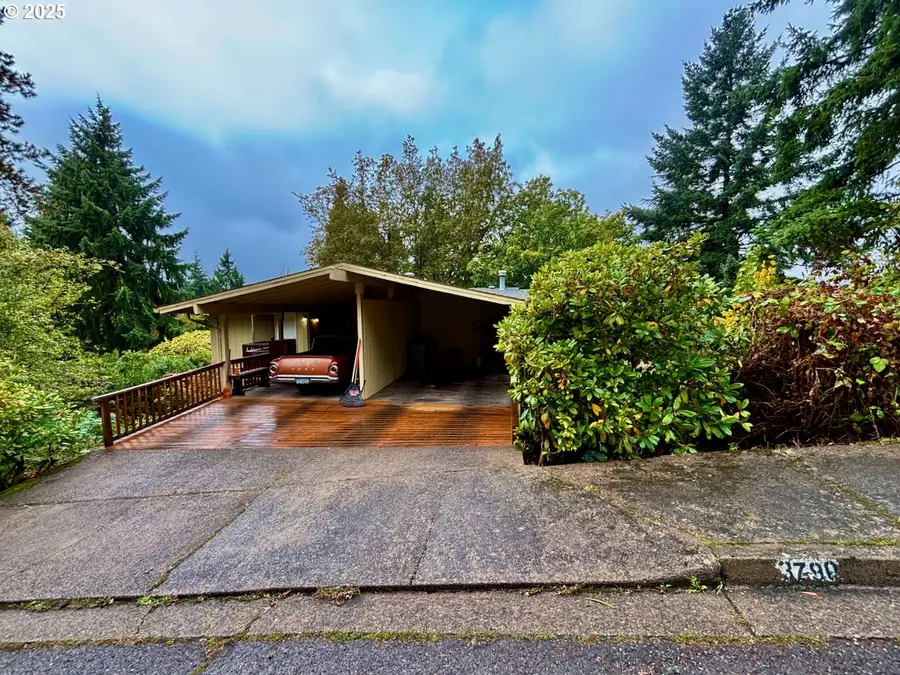 3790 Oynx, Eugene, OR 97405 - Image #3