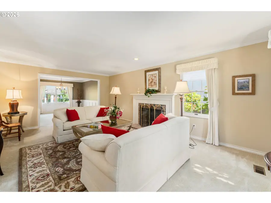 19700 Derby St, Northwest Clackamas, OR 97068 - #3