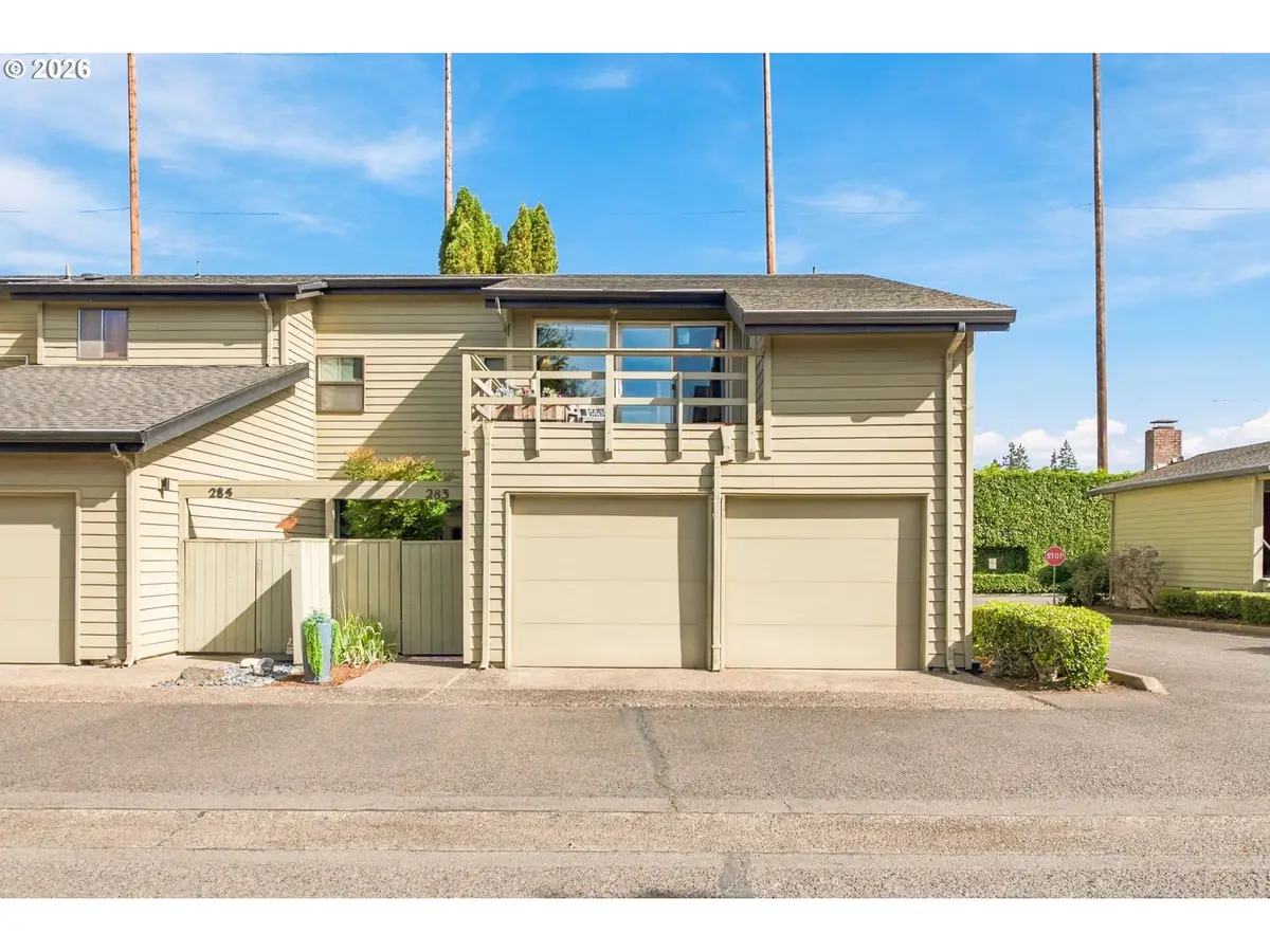 283 Country Club Rd, Eugene, OR 97401 - #1