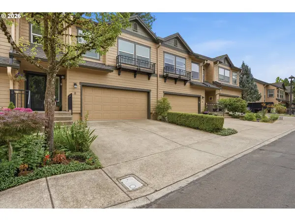 8 Summit Ridge Ct, LakeOswego, OR 97035