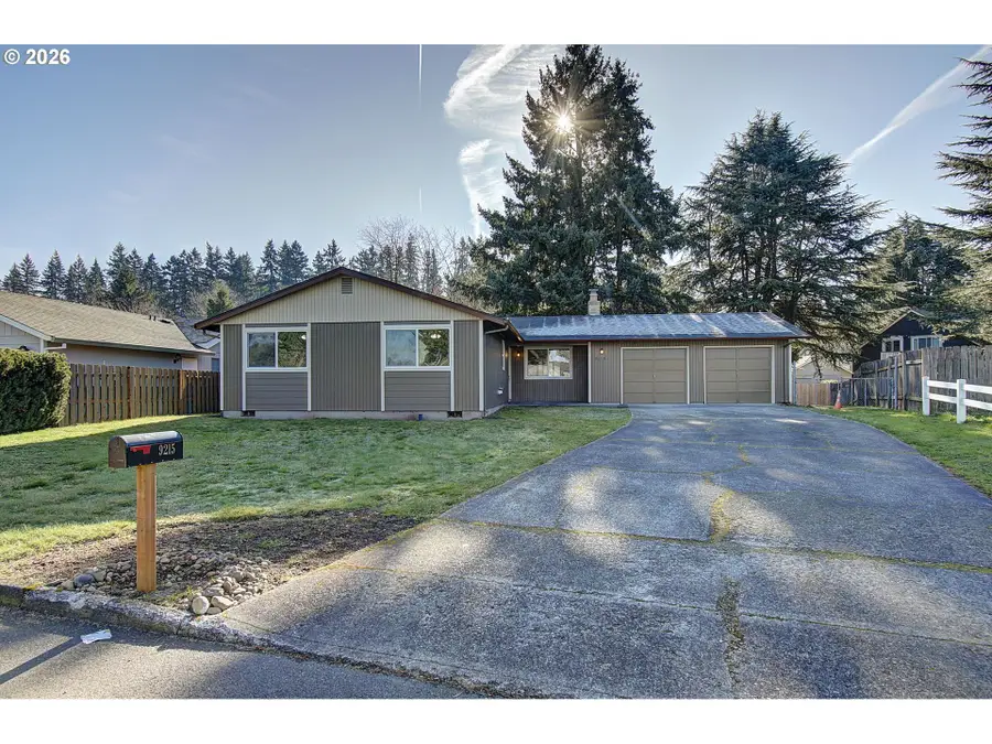 9215 NE 21st St, Vancouver, WA 98664 - Image #2