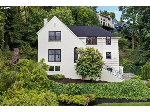 2966 NW Cornell Rd, Portland, OR 97210