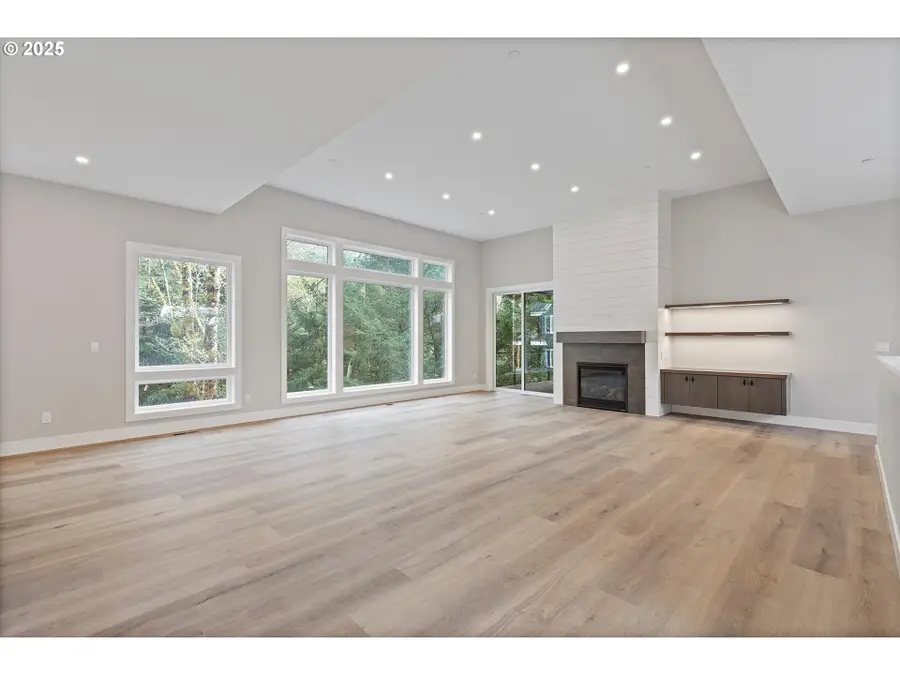 740 Monica Ct, Cannon Beach, OR 97110 - Image #2