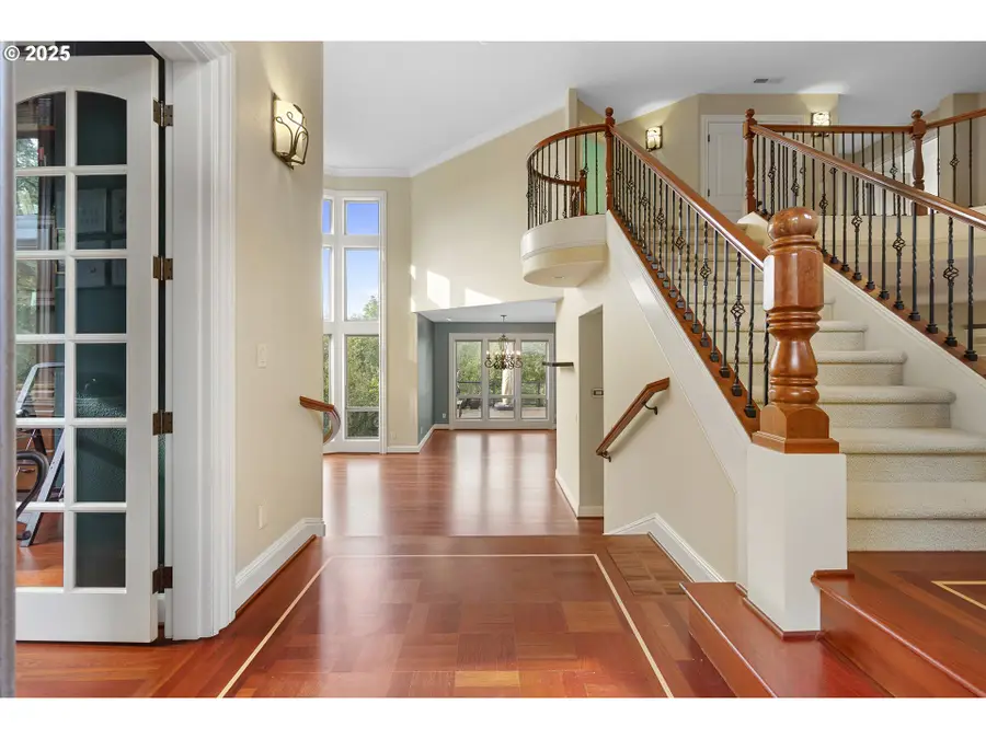 4055 NW Twilight Ter, Portland West, OR 97229 - Image #2