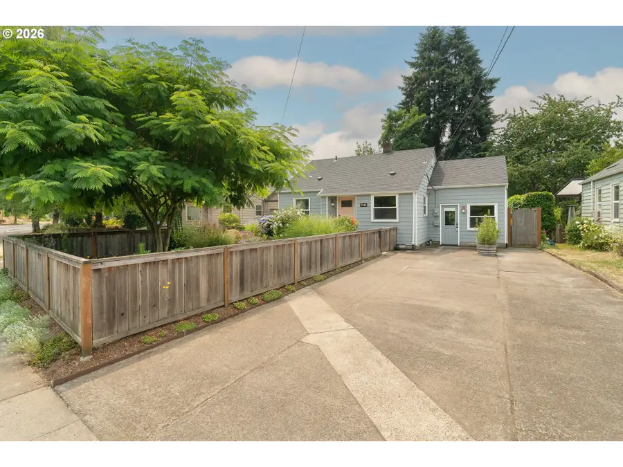 7340 N Willamette Blvd, Portland, OR 97203 - #3