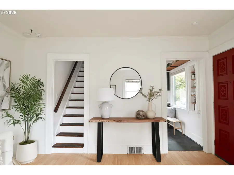 7701 N Hodge Ave, Portland, OR 97203 - Image #3