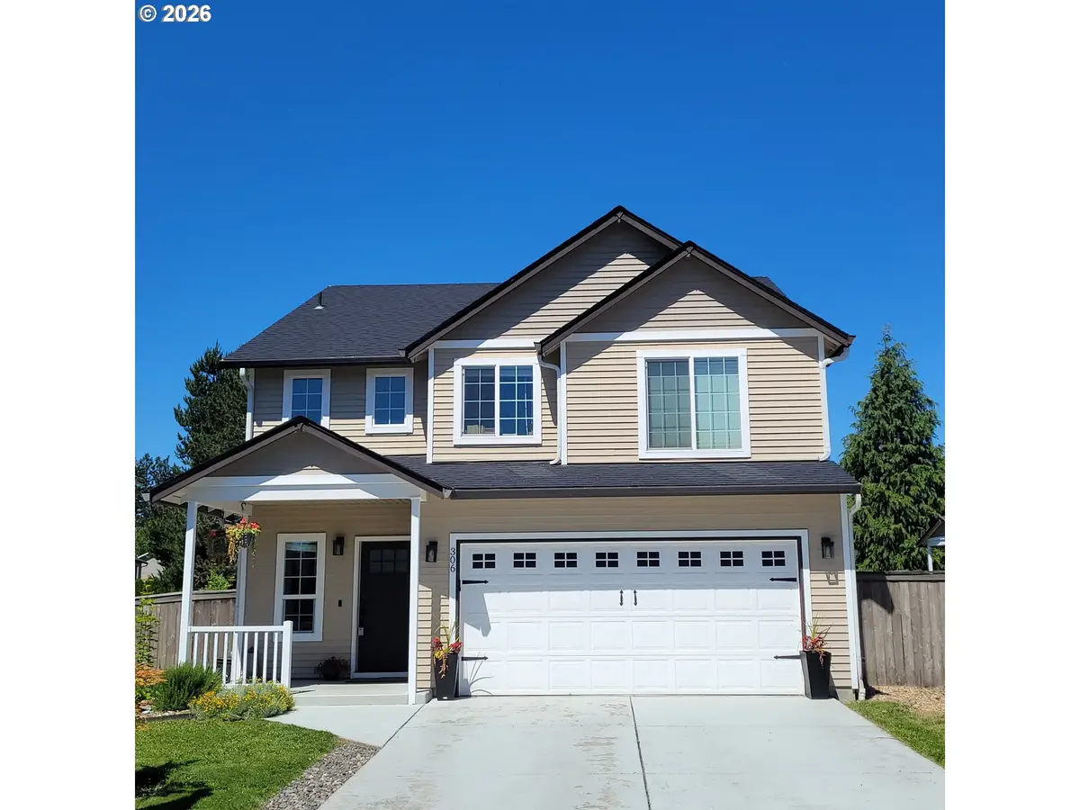 306 E 16th Pl, La Center, WA 98629 - #1