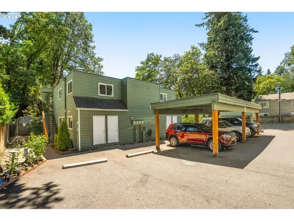 3930 Lake Grove Ave #C1, LakeOswego, OR 97035