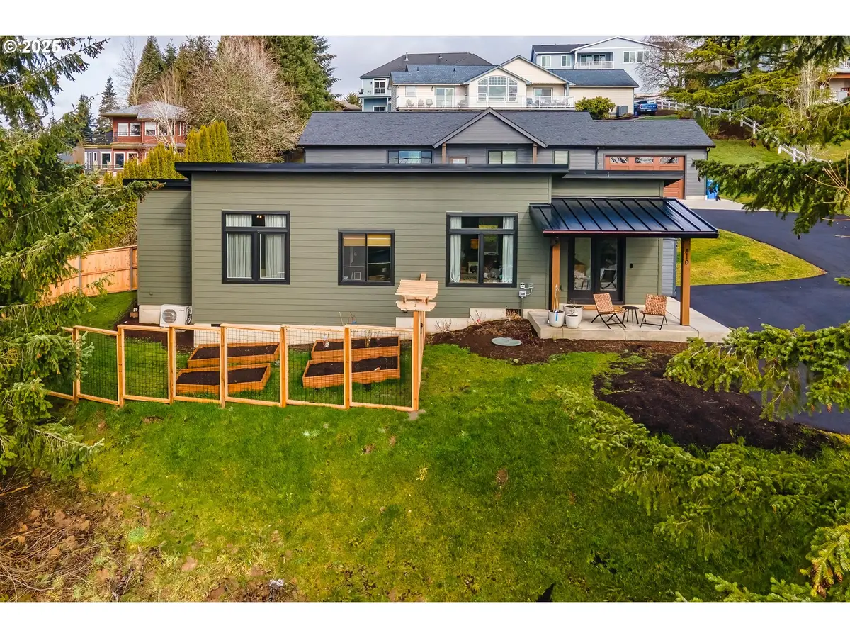 810 Taylor Rd, Kalama, WA 98625 - Image #1