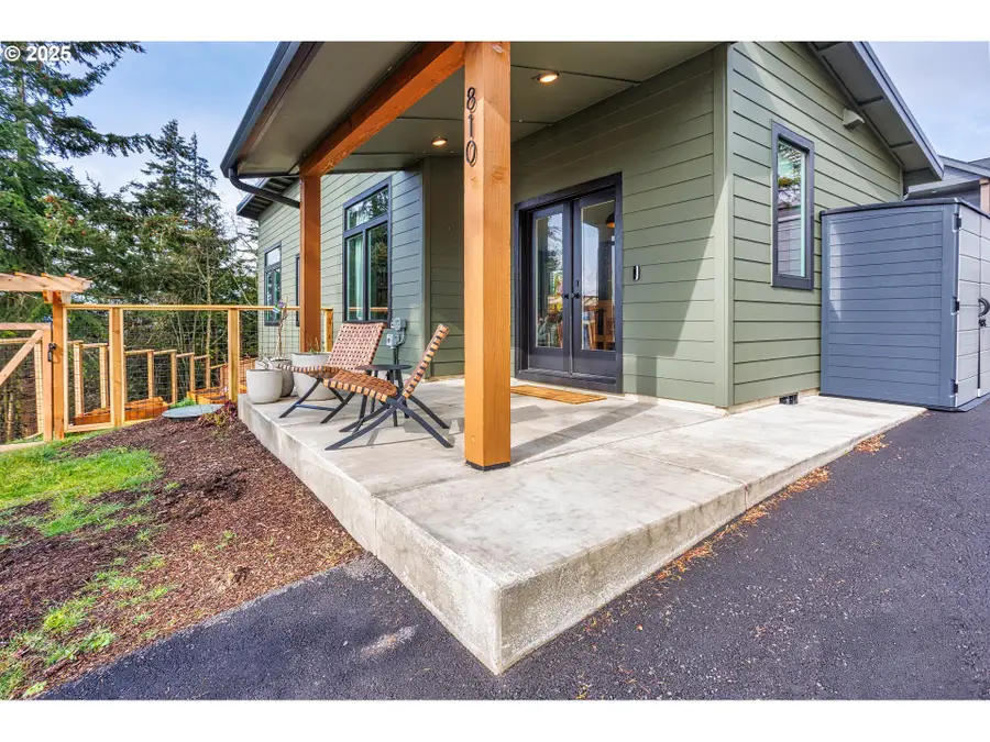 810 Taylor Rd, Kalama, WA 98625 - Image #2