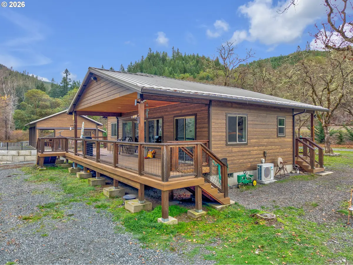 4696 Cow Creek Rd, Riddle, OR 97469 - #1