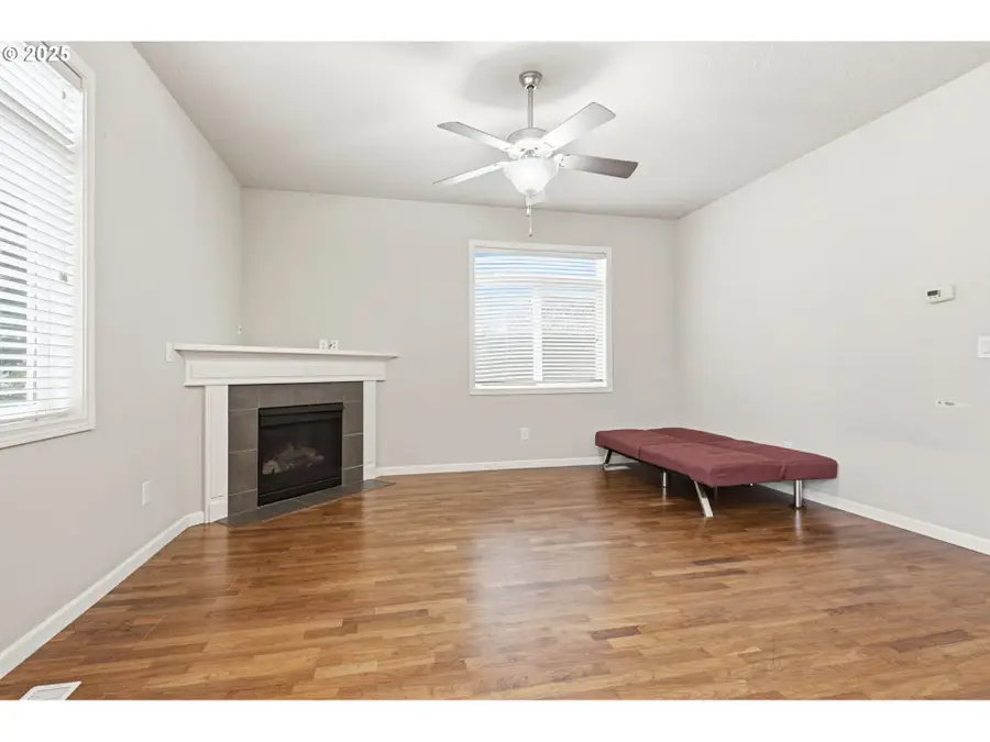 8013 NE 35th Ave, Vancouver, WA 98665 - Image #3