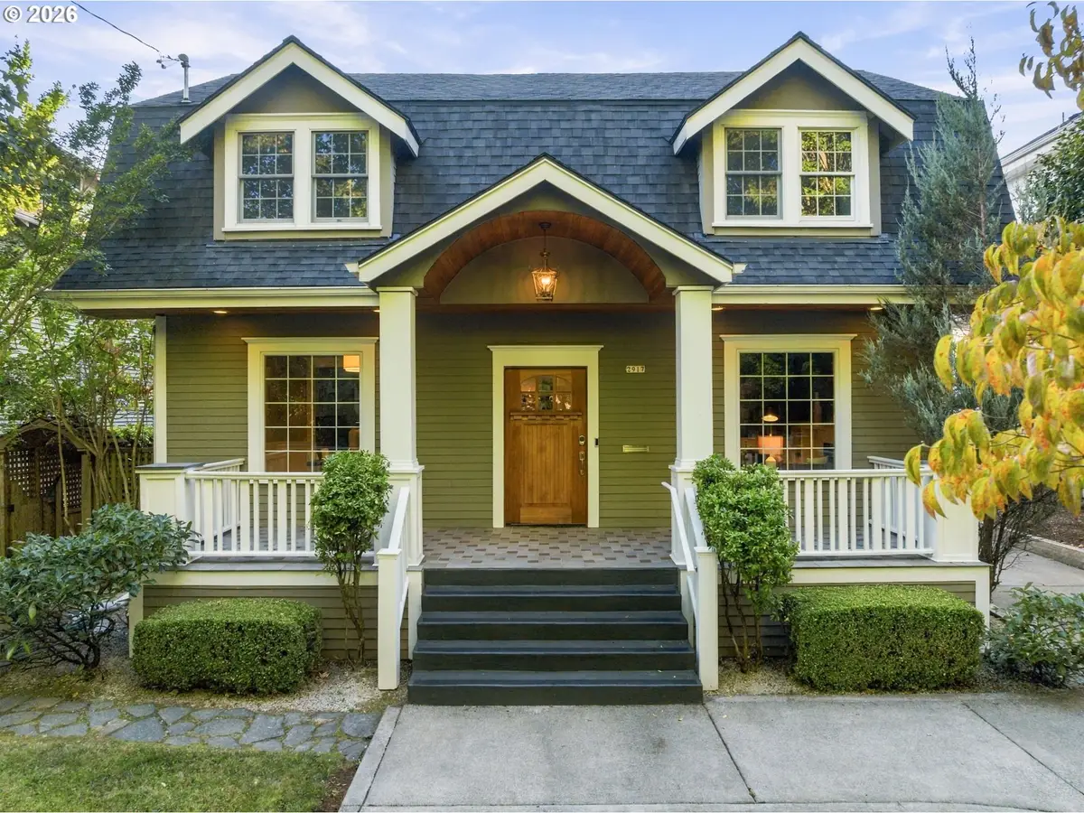 2917 NE 9th Ave, Portland, OR 97212 - #1