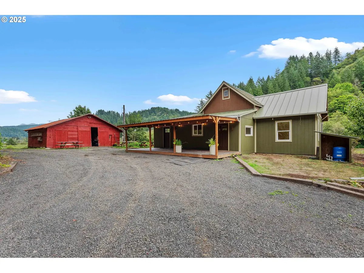 769 Deans Creek Rd, Reedsport, OR 97467 - Image #1