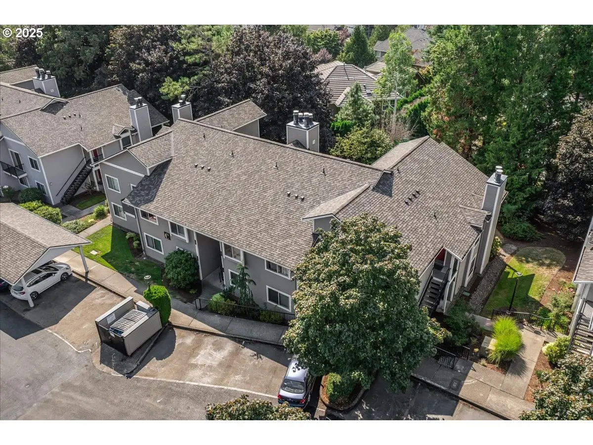 86 Kingsgate Rd #22, Lake Oswego, OR 97035 - Image #1