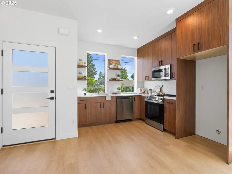 5303 SE Malden St #1, Portland, OR 97206 - Image #3