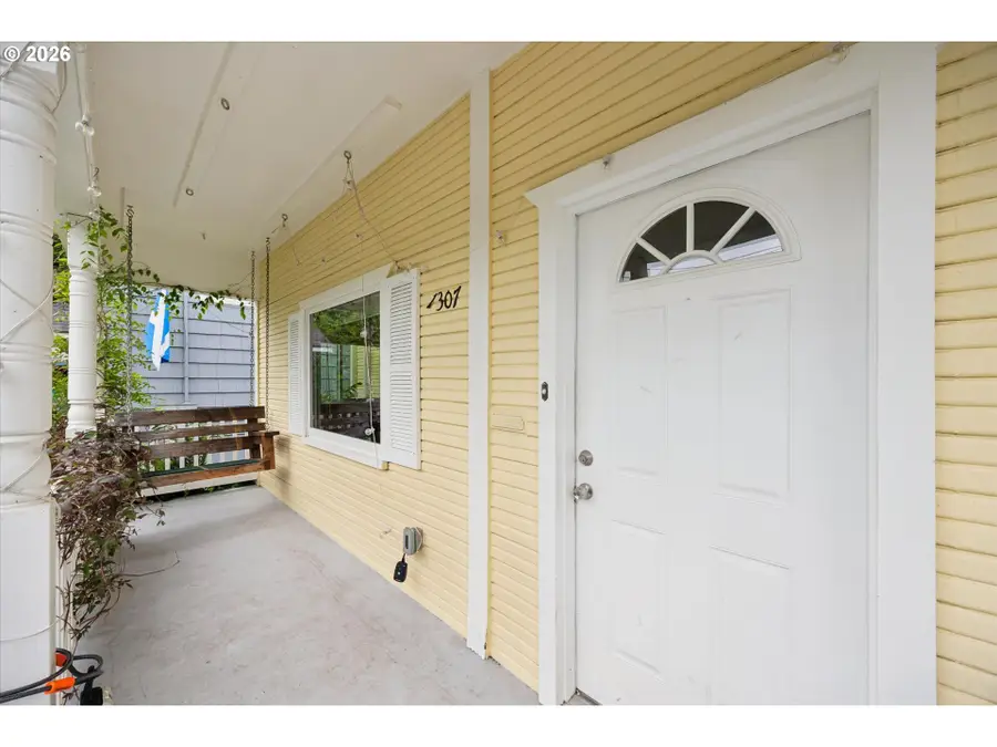 1307 SE 37th Ave, Portland, OR 97214 - #2