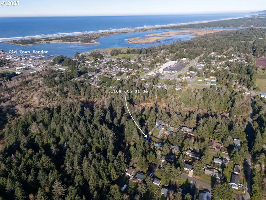 1108 6th St Se, Bandon, OR 97411 - Image #3