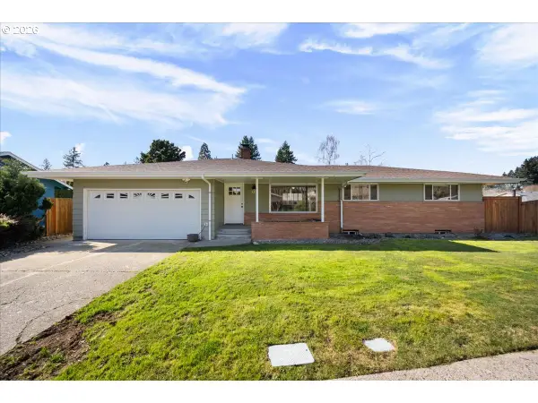 327 NE 169th Ave, Portland, OR 97230