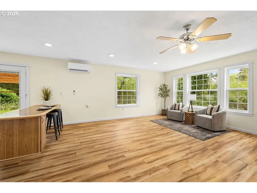 681 SW Birch Ave, Warrenton, OR 97146 - #3