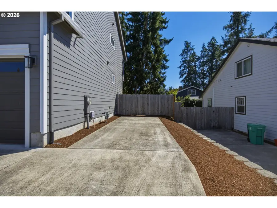 14535 SE Garland Ln, Milwaukie, OR 97267 - #2