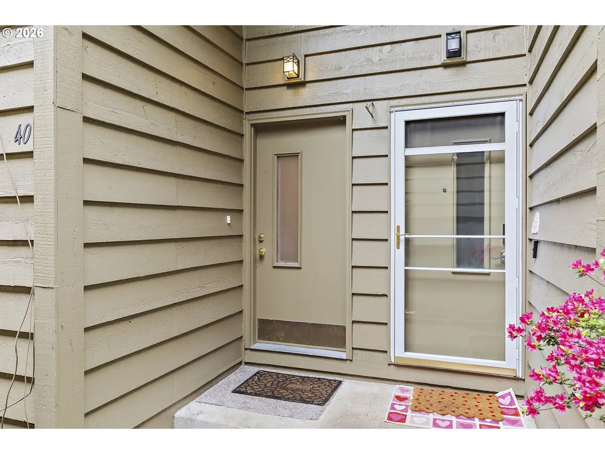 40 Cervantes Cir, Lake Oswego, OR 97035 - #1