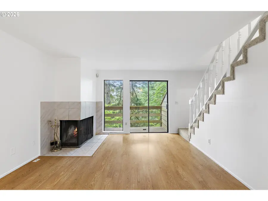 40 Cervantes Cir, Lake Oswego, OR 97035 - #2