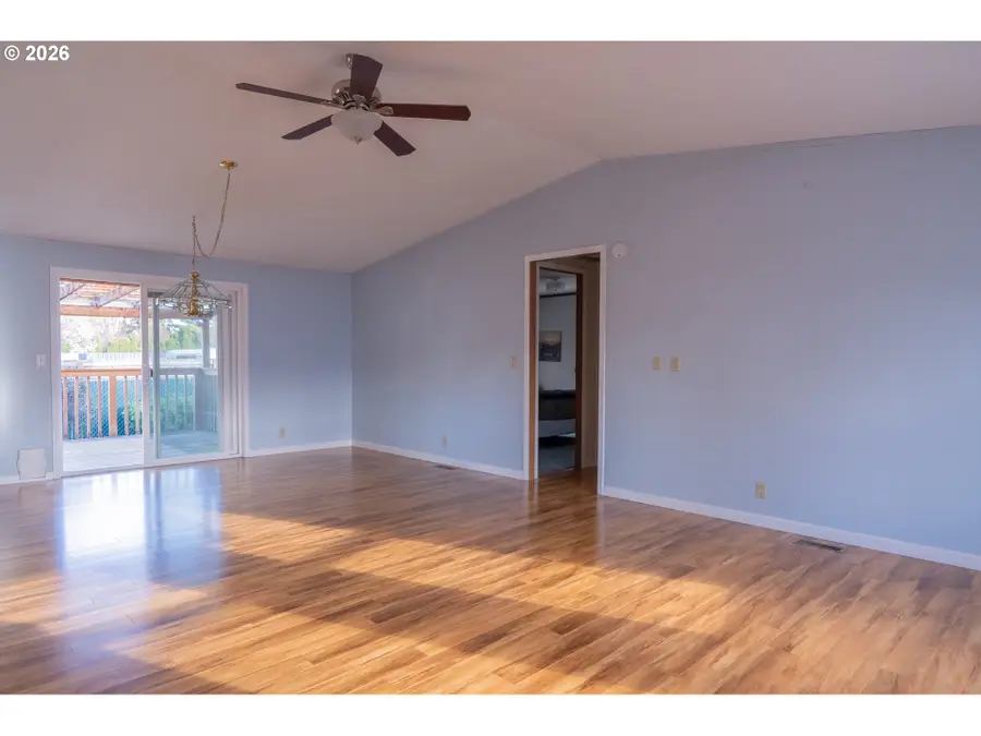 205 Boone Rd, Salem, OR 97306 - #2